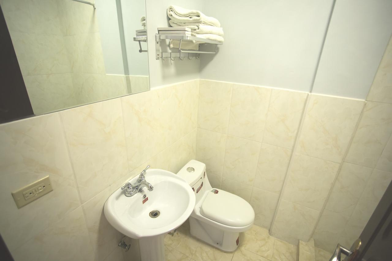 Pacific Islander Inn Garapan Luaran gambar