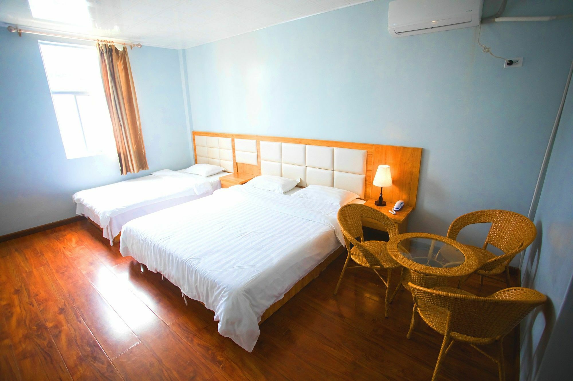Pacific Islander Inn Garapan Luaran gambar